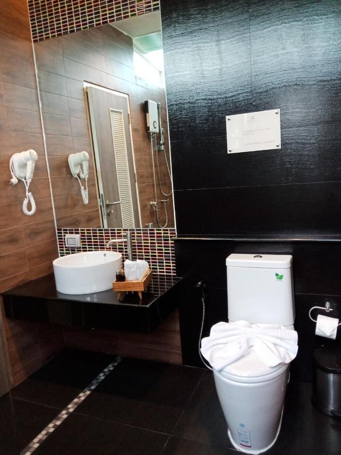 Keang Kluen Talay Resort Haad Chao Samran Exterior foto